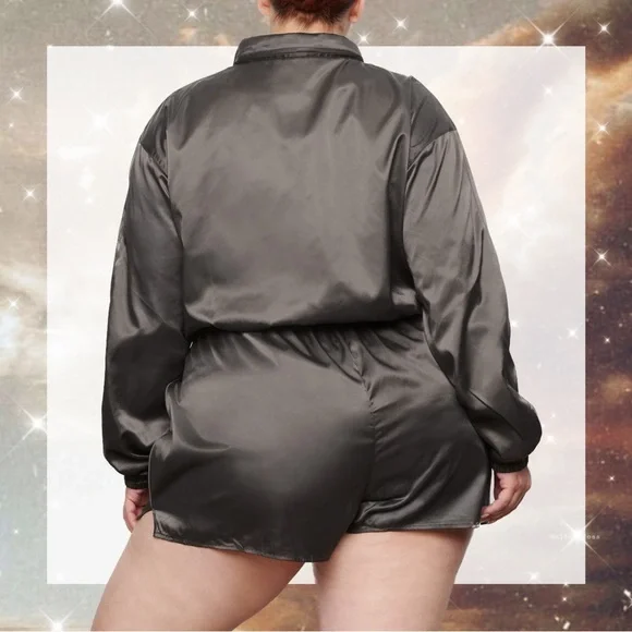 SKIMS Utility Sport Zip Up Jacket in Gunmetal size S NWT! - Picture 7 of 9